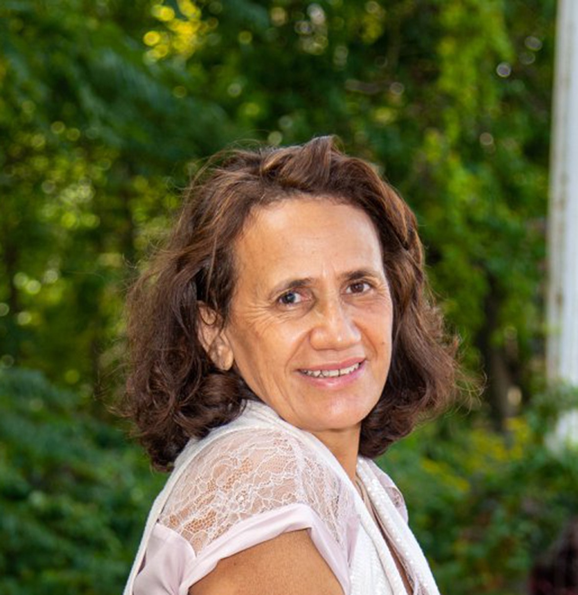 Lourdes Schultz
